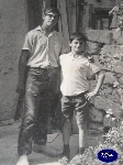 Triggiano: Foto anni '60. Il falegname Fedele Deblasi con il piccolo Loiodice Donato. Foto inviata da Olimpia Favuzzi.
