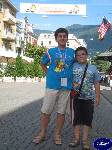 Triggiano: Francesco in compagnia del suo più attivo tifoso. Suo fratello Andrea.