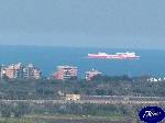 Triggiano: Un traghetto nel mare antistante Bari